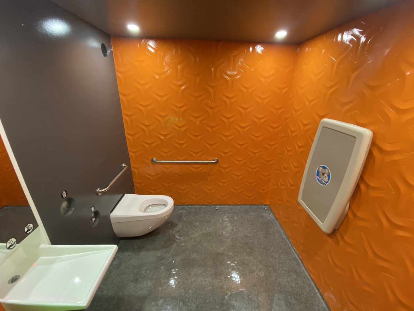 Smart and selfcleaning public restrooms Urben Blu